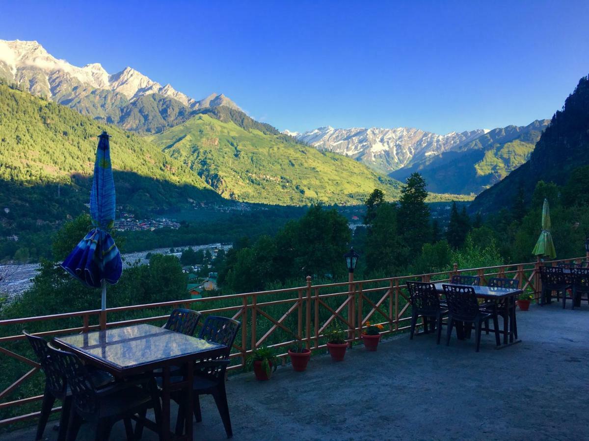 God'S Land Bed and Breakfast Manāli Esterno foto