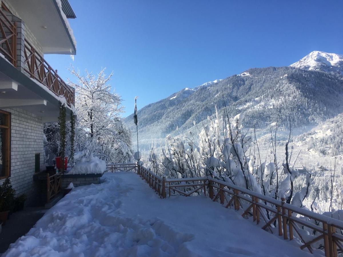 God'S Land Bed and Breakfast Manāli Esterno foto